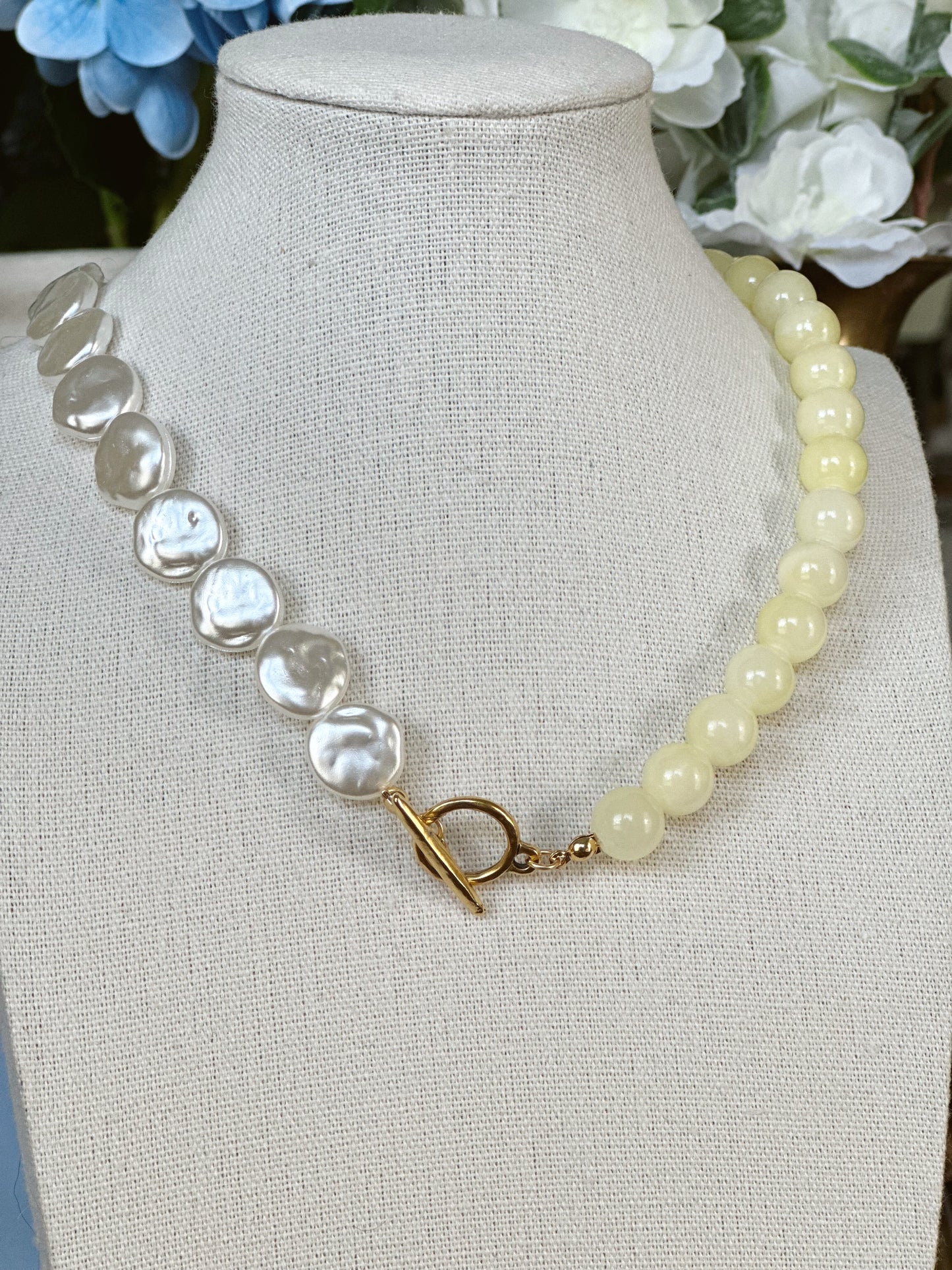 Pearl Beaded Necklace